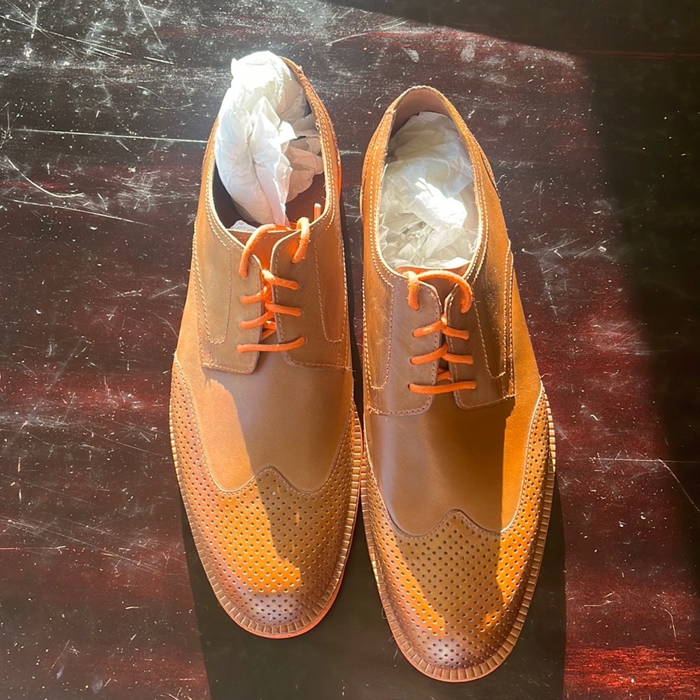 Donald J Pliner saddle shoes
